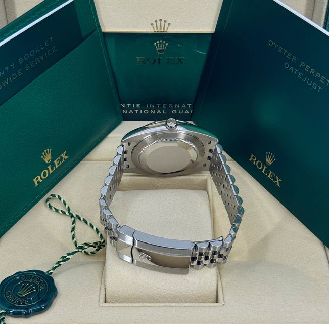 Rolex Datejust 41 126334 Image 4